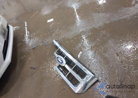 2011 Ford Escape from USA, damaged, VIN 1SMCU9D73BKB44917